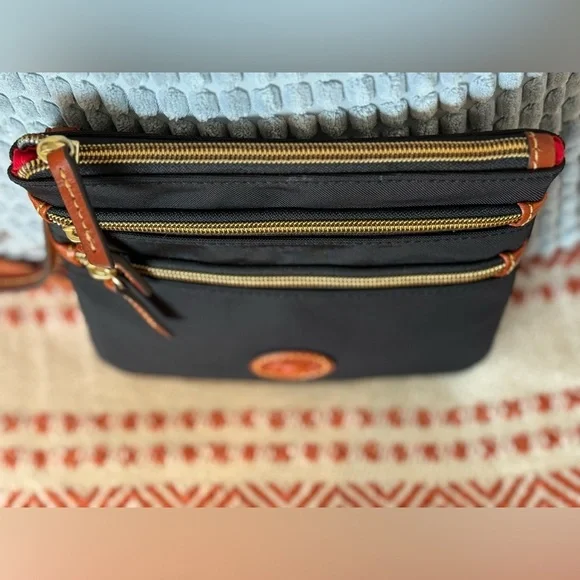 Dooney & Bourke North/South Triple Zip Crossbody Black Nylon Bag NEW - Picture 5 of 12